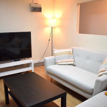 Double Bed Room In Flat Near Birmingham City Centre מראה חיצוני תמונה