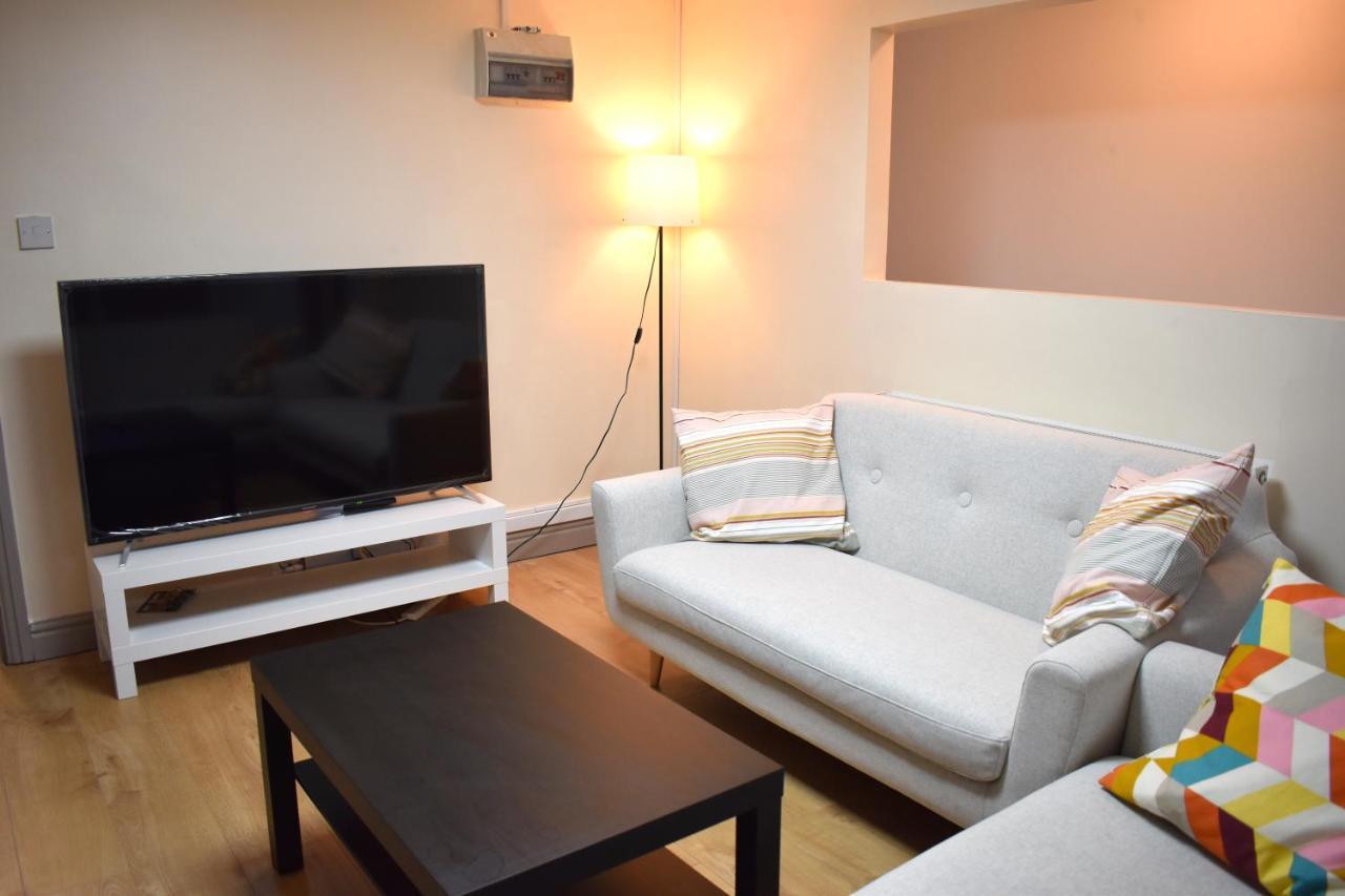 Double Bed Room In Flat Near Birmingham City Centre מראה חיצוני תמונה